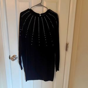 EUC (like new) Long Tall Sally Black Tunic Sweater, Size Medium